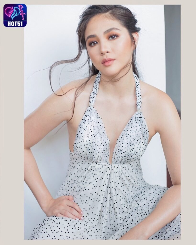 Janella Salvador.hot51live