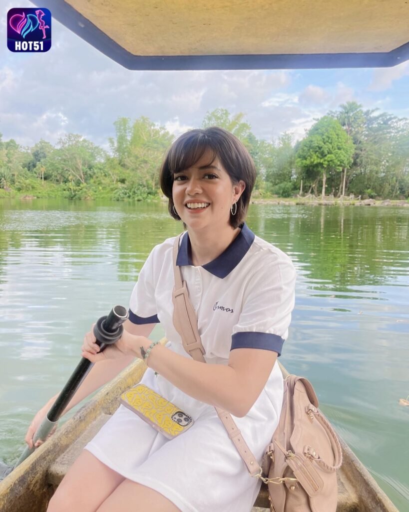 Sue Ramirez,hot51live