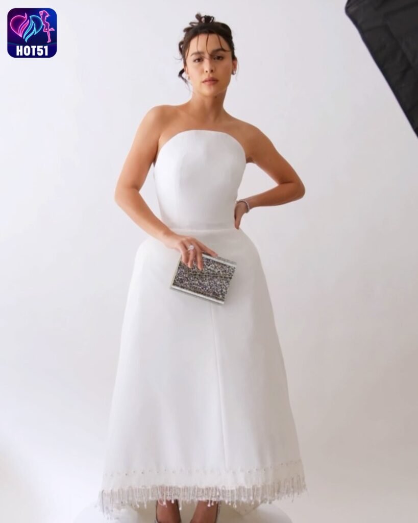 Yassi Pressman.hot51live